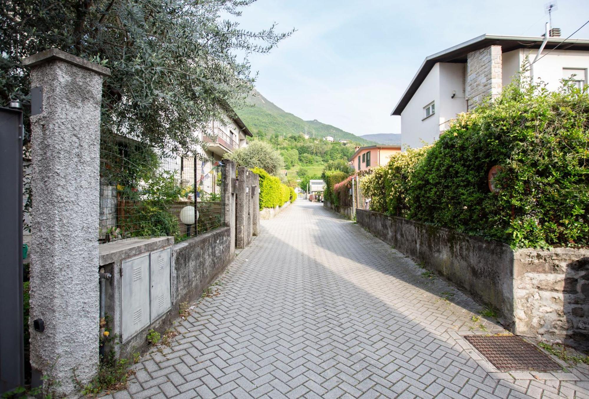 Como Lake - Lakeside Bliss Mandello del Lario Exterior foto